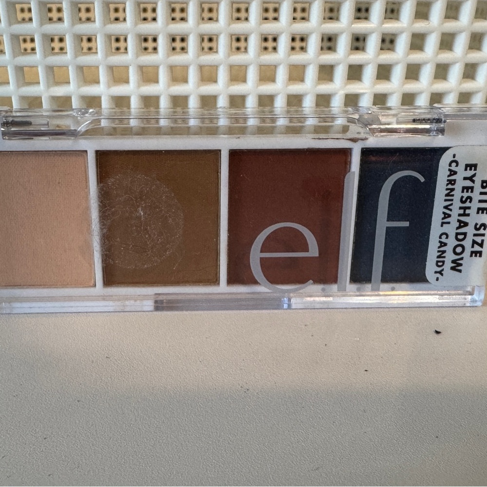 ELF Bite Size Eyeshadow Palette - Tan,Brown & navy